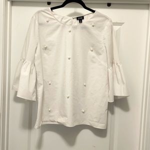 Pearls on whits short sleeve shirt